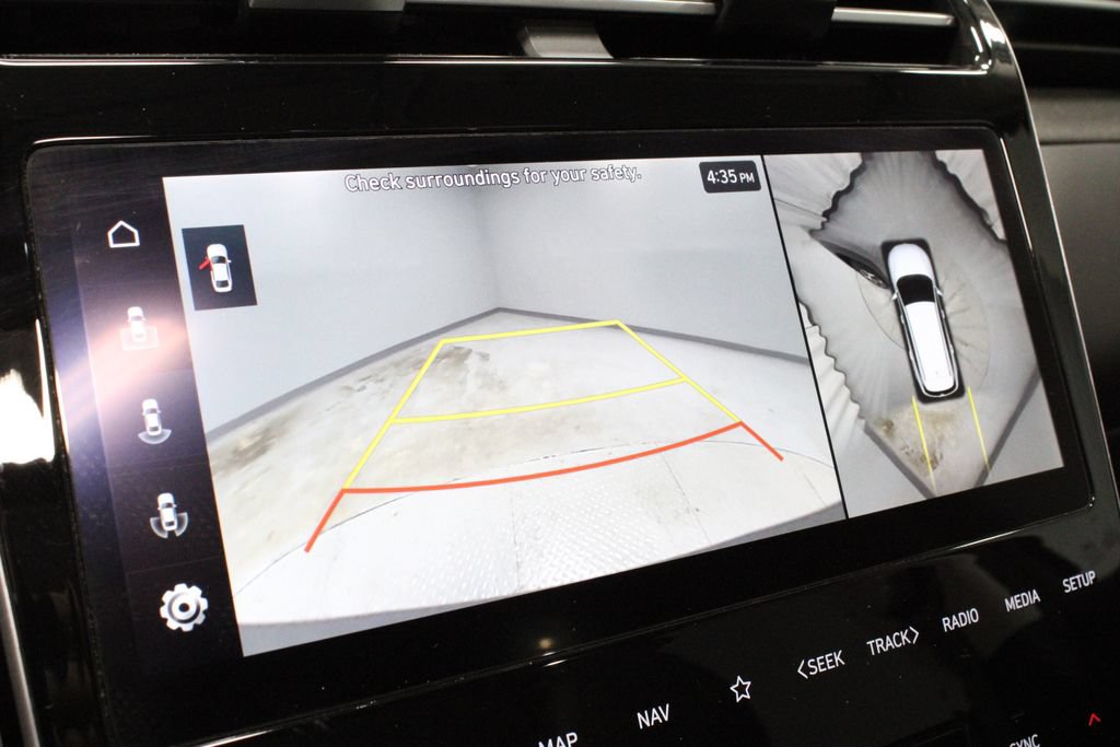 Used 2024 Hyundai Tucson Limited AWD/4WD image 3
