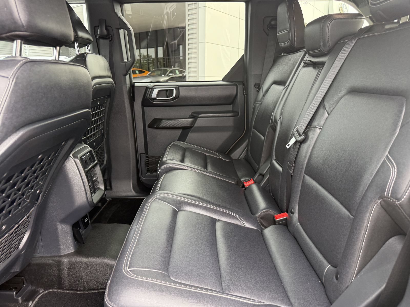 Certified 2025 Ford Bronco Badlands AWD/4WD image 21