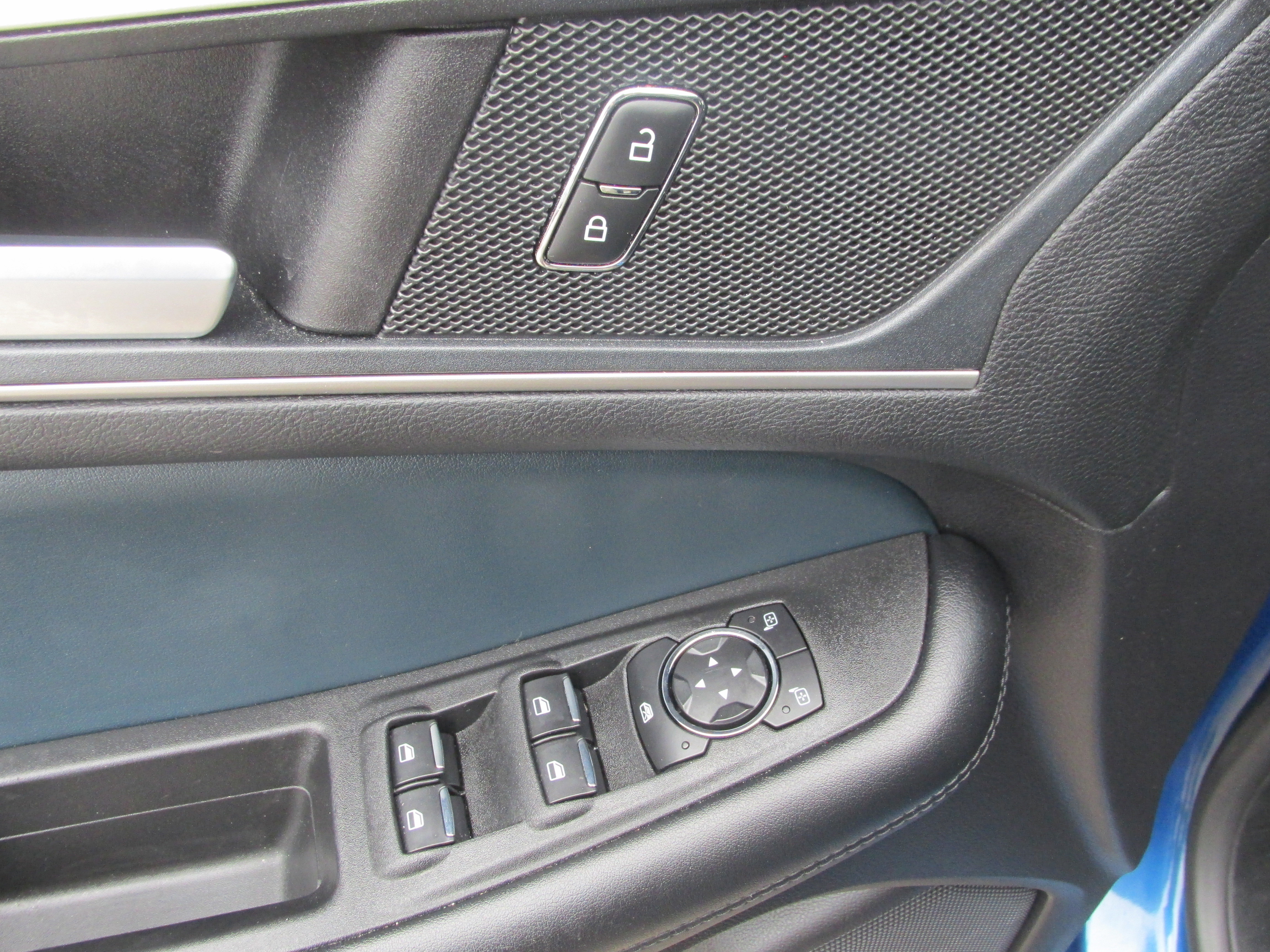 Certified 2022 Ford Edge SEL w/ Sport Appearance Package image 31