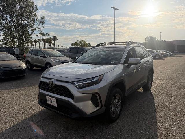 Used 2022 Toyota RAV4 XLE FWD image 1