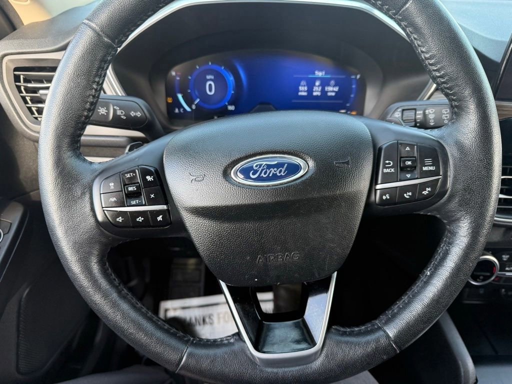 Certified 2020 Ford Escape Titanium image 23