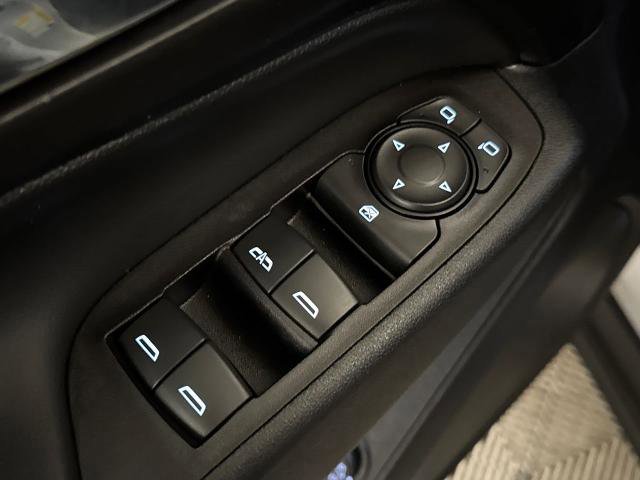 Used 2018 Chevrolet Equinox LT image 16