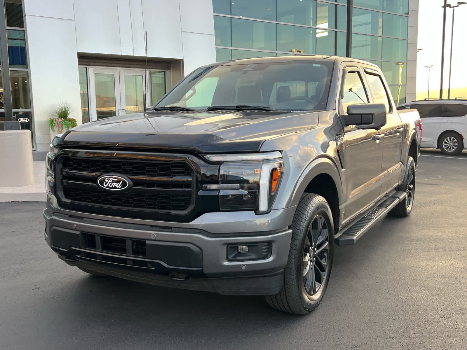 Certified 2025 Ford F150 Lariat w/ Bed Utility Package image 2