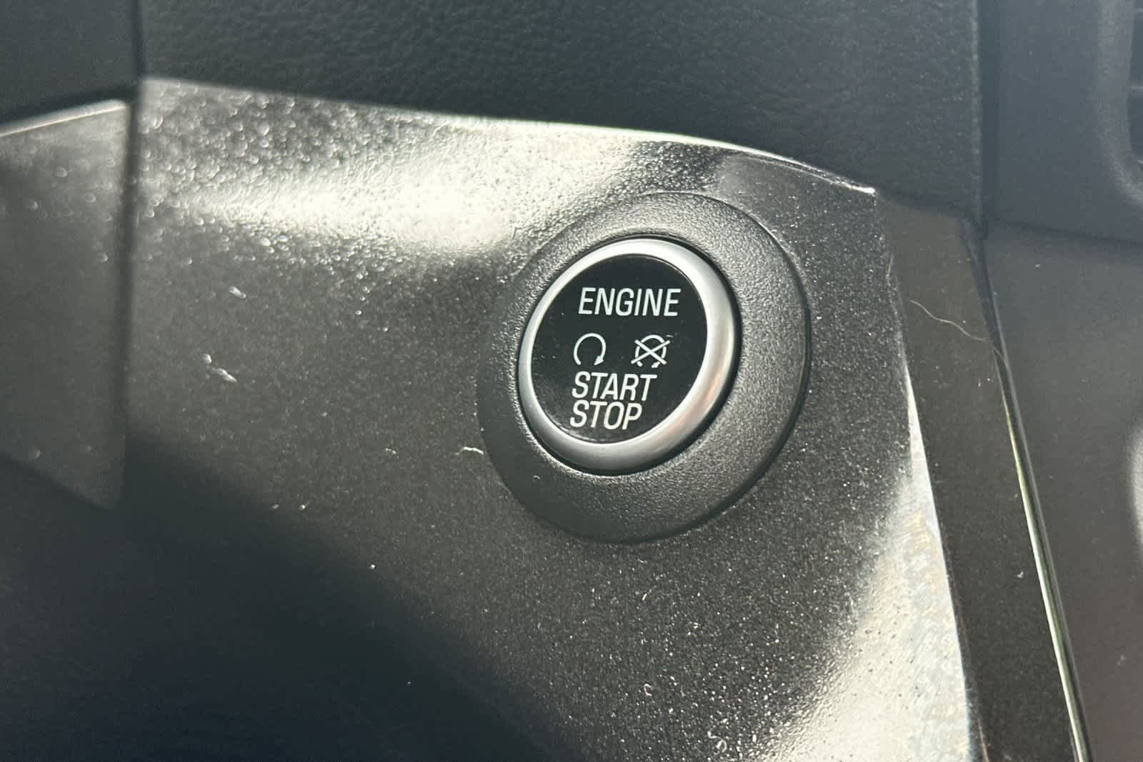 Certified 2017 Ford Escape Titanium AWD/4WD image 23