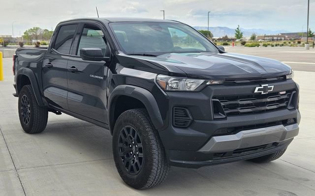 Used 2024 Chevrolet Colorado Trail Boss w/ Advanced Trailering Package AWD/4WD image 7