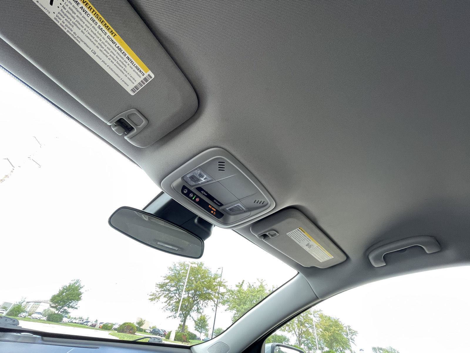 Used 2025 Chevrolet Malibu LT FWD image 21
