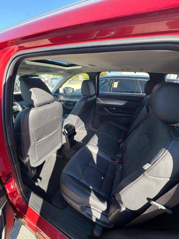 Used 2024 MAZDA CX-90 3.3 Turbo w/ Preferred Plus AWD/4WD image 11
