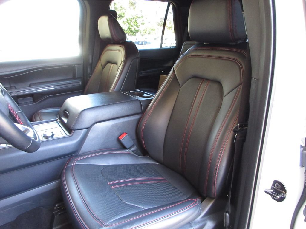 Certified 2023 Ford Expedition Limited AWD/4WD image 11