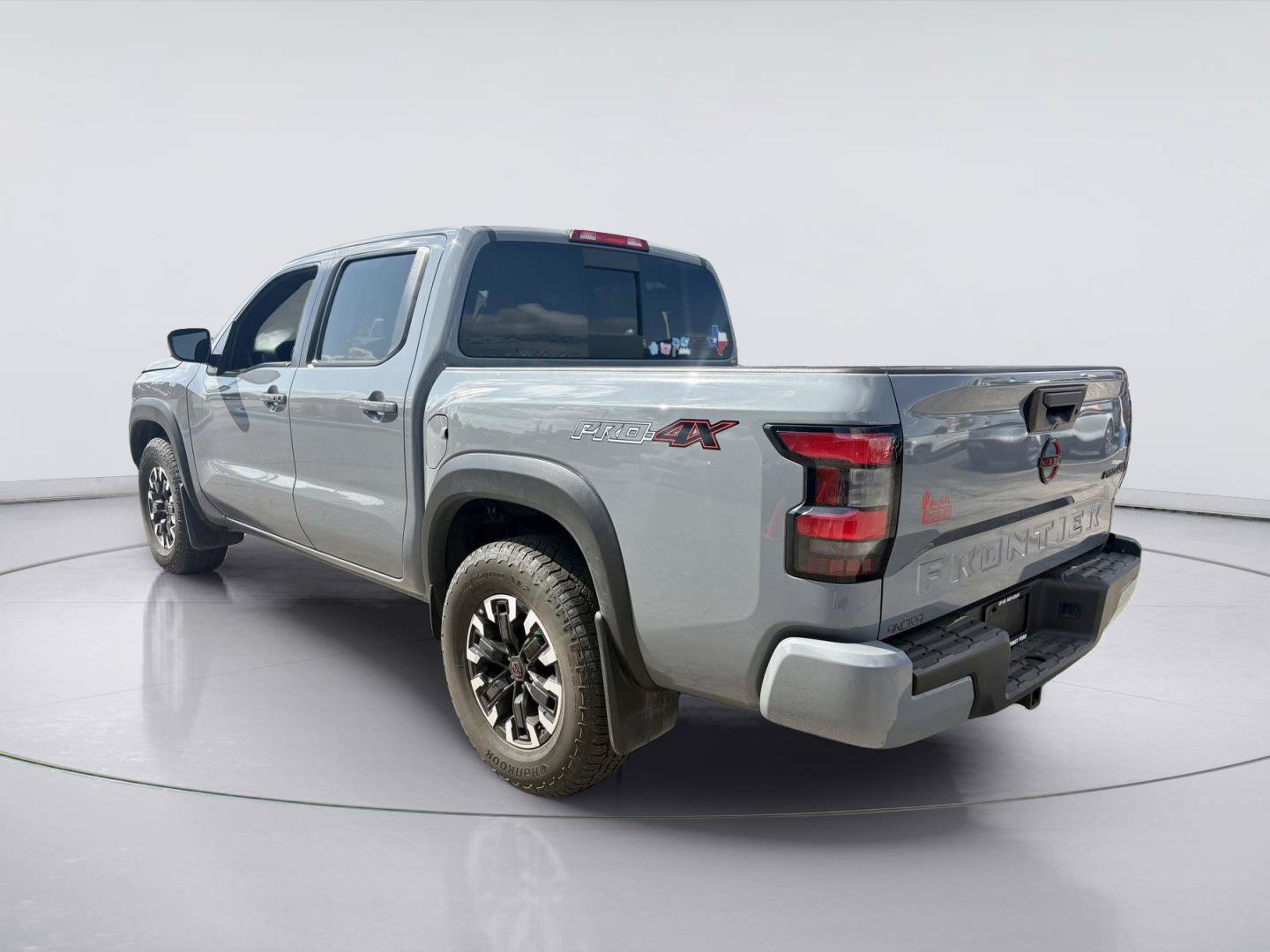 Used 2024 Nissan Frontier PRO-4X w/ Off-Road Protection Package AWD/4WD image 3