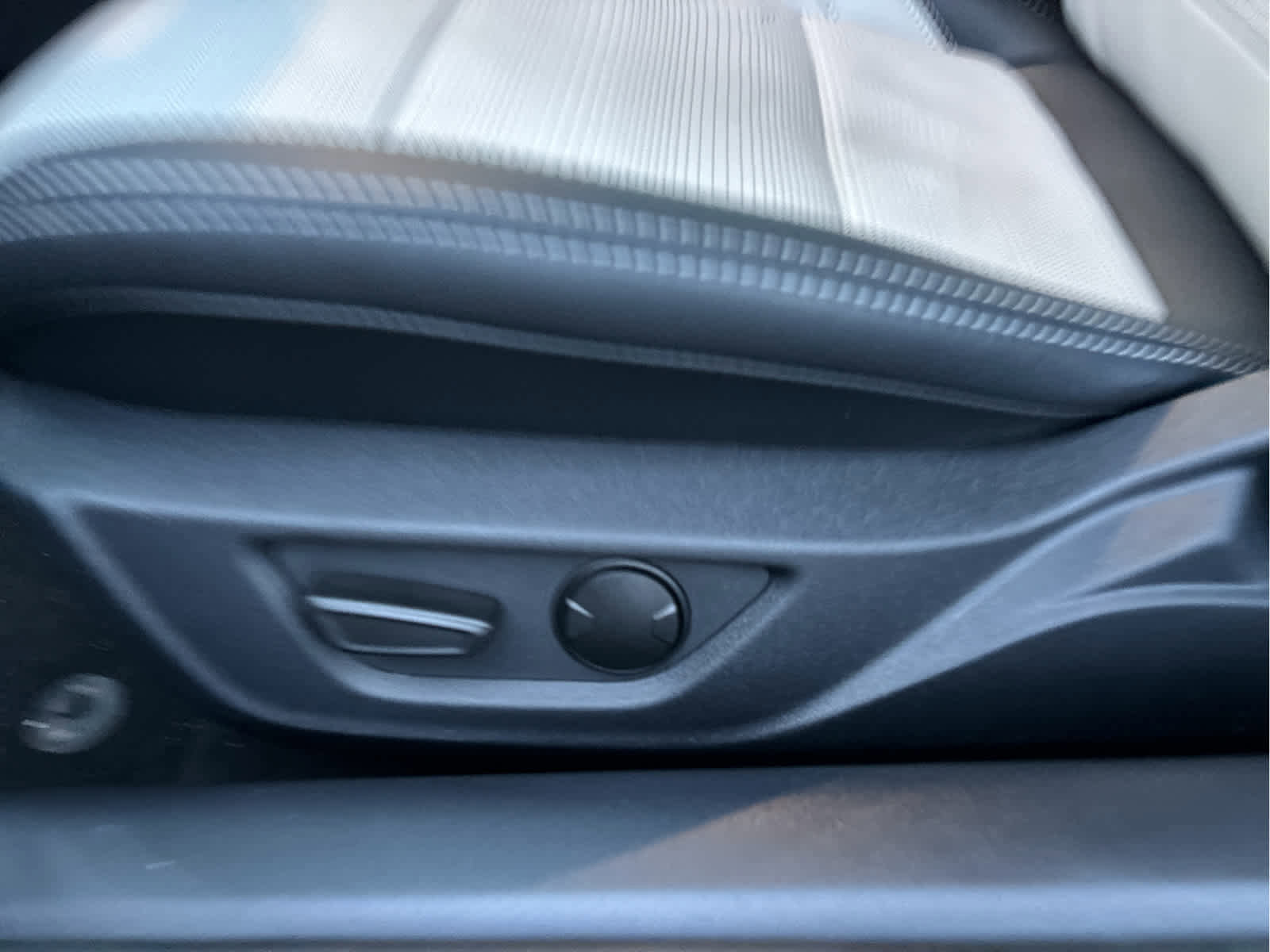 Certified 2025 Ford Mustang Premium image 13