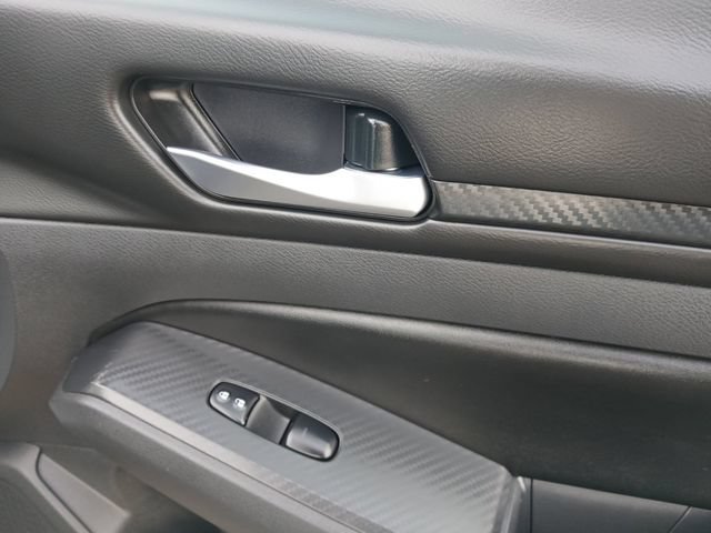 Used 2025 Nissan Altima 2.5 SV FWD image 16