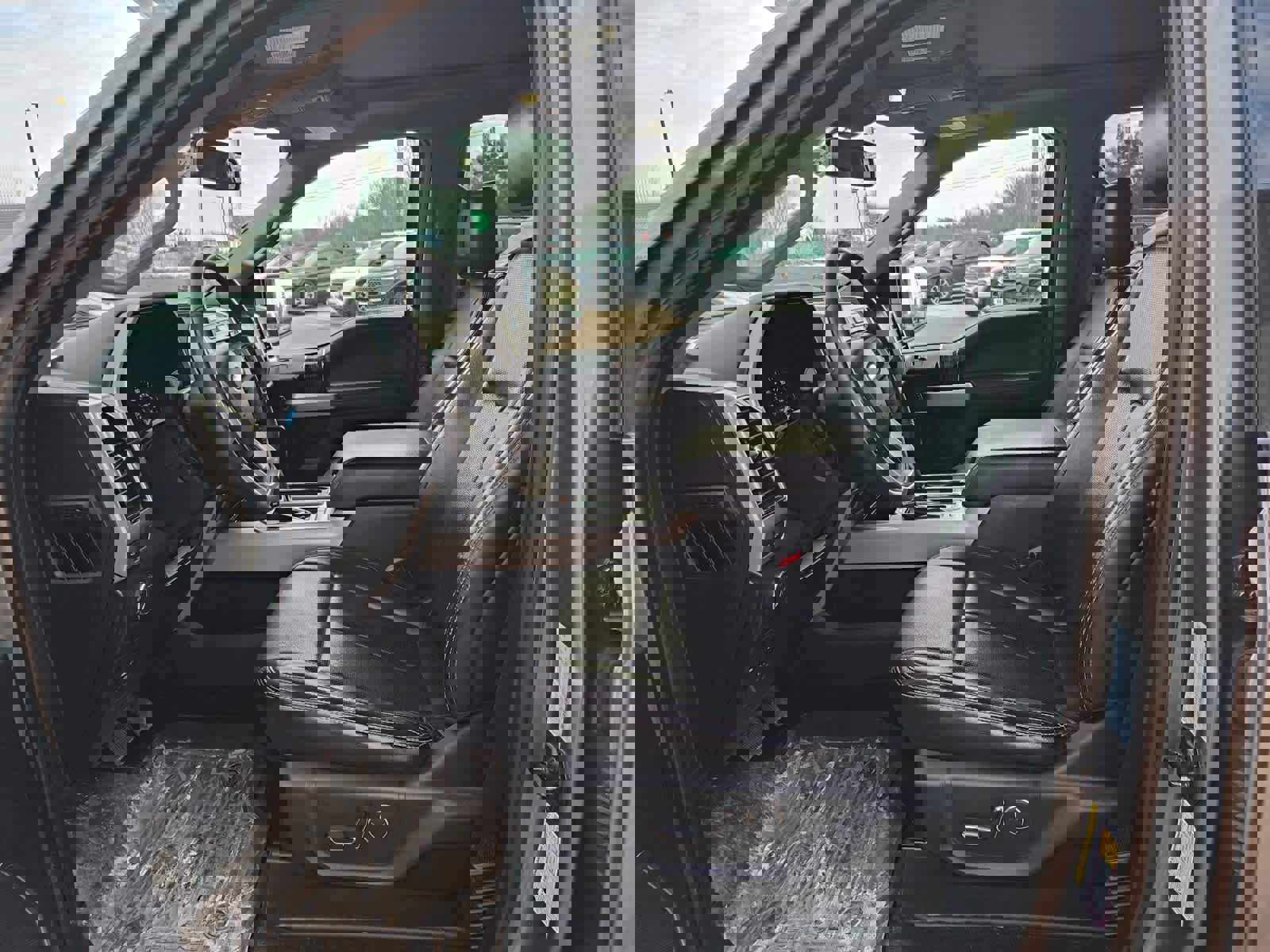 Certified 2018 Ford F150 Lariat w/ Equipment Group 502A Luxury image 9