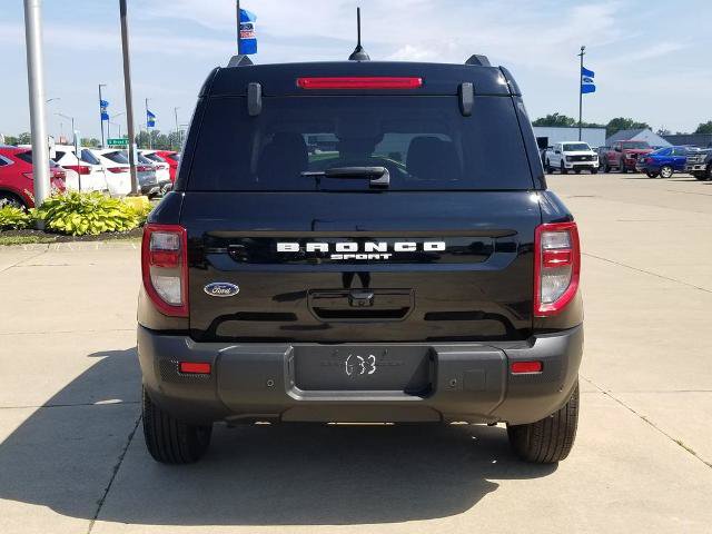 Certified 2025 Ford Bronco Sport Outer Banks w/ Outer Banks Tech Package+ AWD/4WD image 3