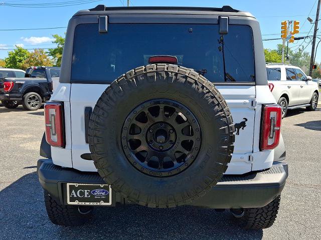 Certified 2022 Ford Bronco Badlands w/ Sasquatch Package AWD/4WD image 5