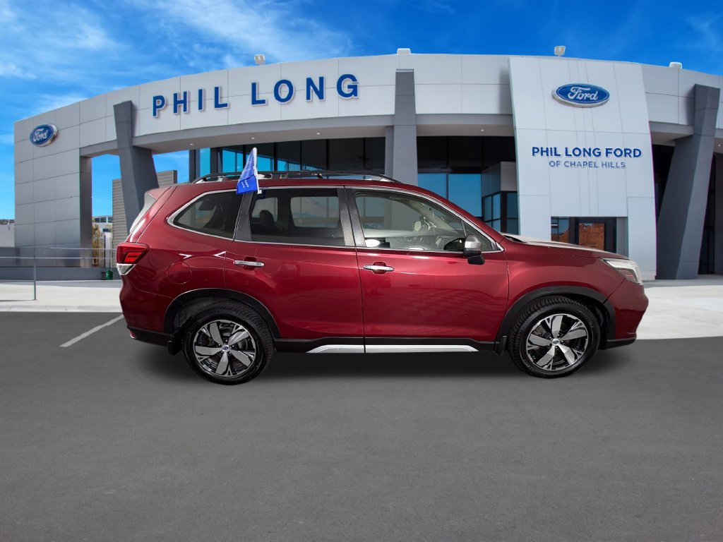 Used 2019 Subaru Forester Touring AWD/4WD image 6