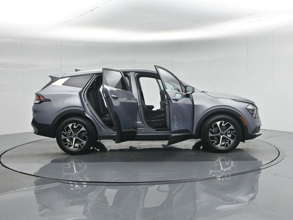Used 2023 Kia Sportage EX image 35