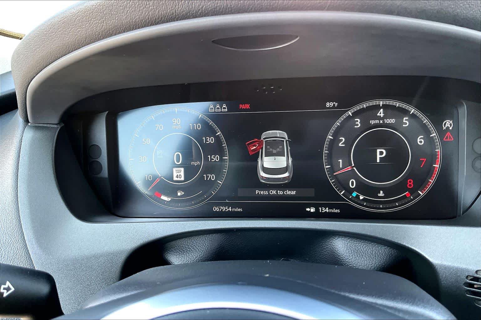 Used 2019 Jaguar F-PACE R-Sport AWD/4WD image 23