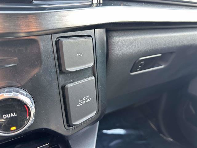 Certified 2024 Ford F350 Lariat w/ Lariat Ultimate Package AWD/4WD image 30