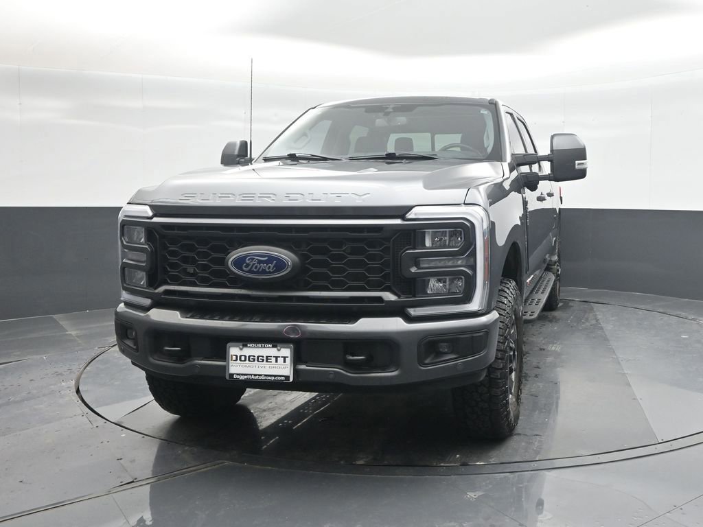 Certified 2023 Ford F250 Lariat w/ Lariat Ultimate Package image 2