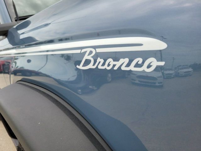 Certified 2025 Ford Bronco Heritage Edition AWD/4WD image 12