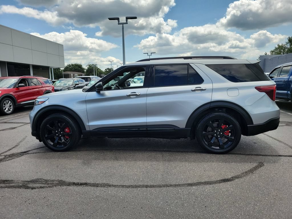 Certified 2021 Ford Explorer ST w/ Equipment Group 401A AWD/4WD image 7