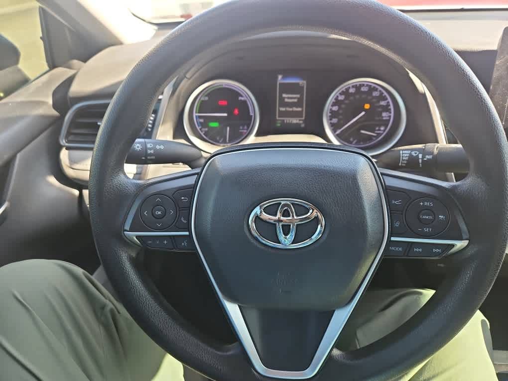 Used 2022 Toyota Camry LE FWD image 15
