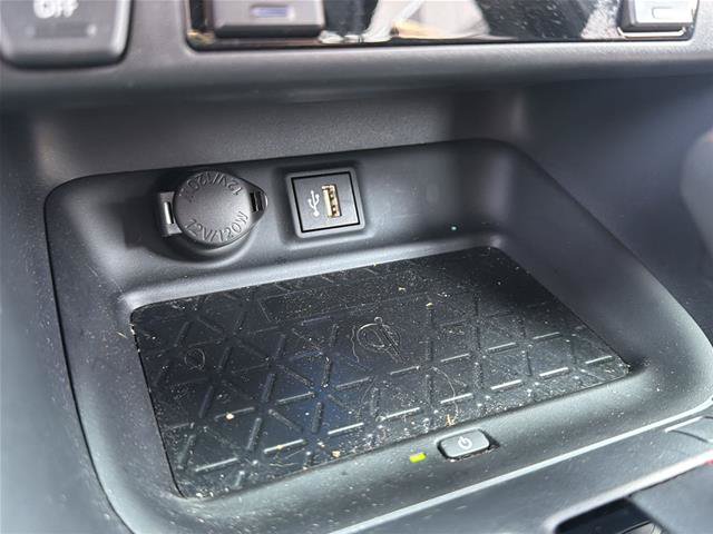 Used 2024 Toyota RAV4 XSE w/ Weather Package AWD/4WD image 15
