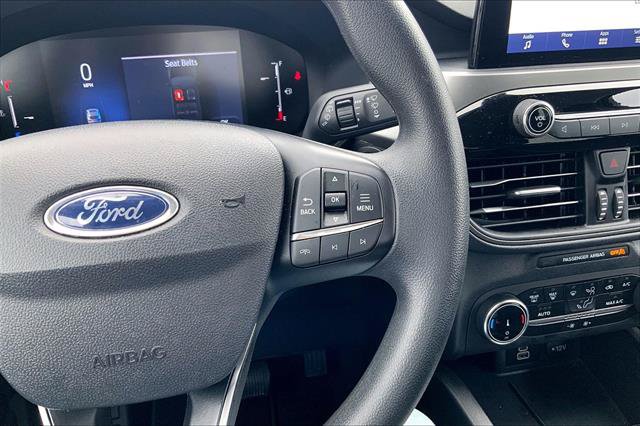 Certified 2025 Ford Escape Active FWD image 19