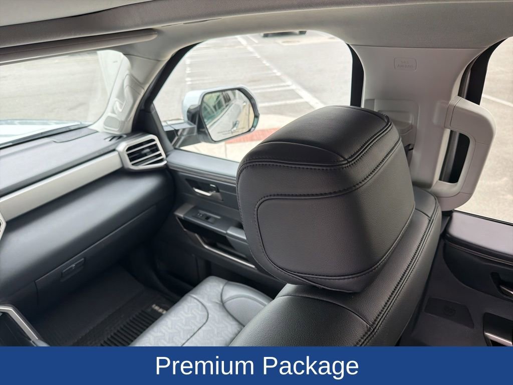 Used 2023 Toyota Tundra Limited image 17