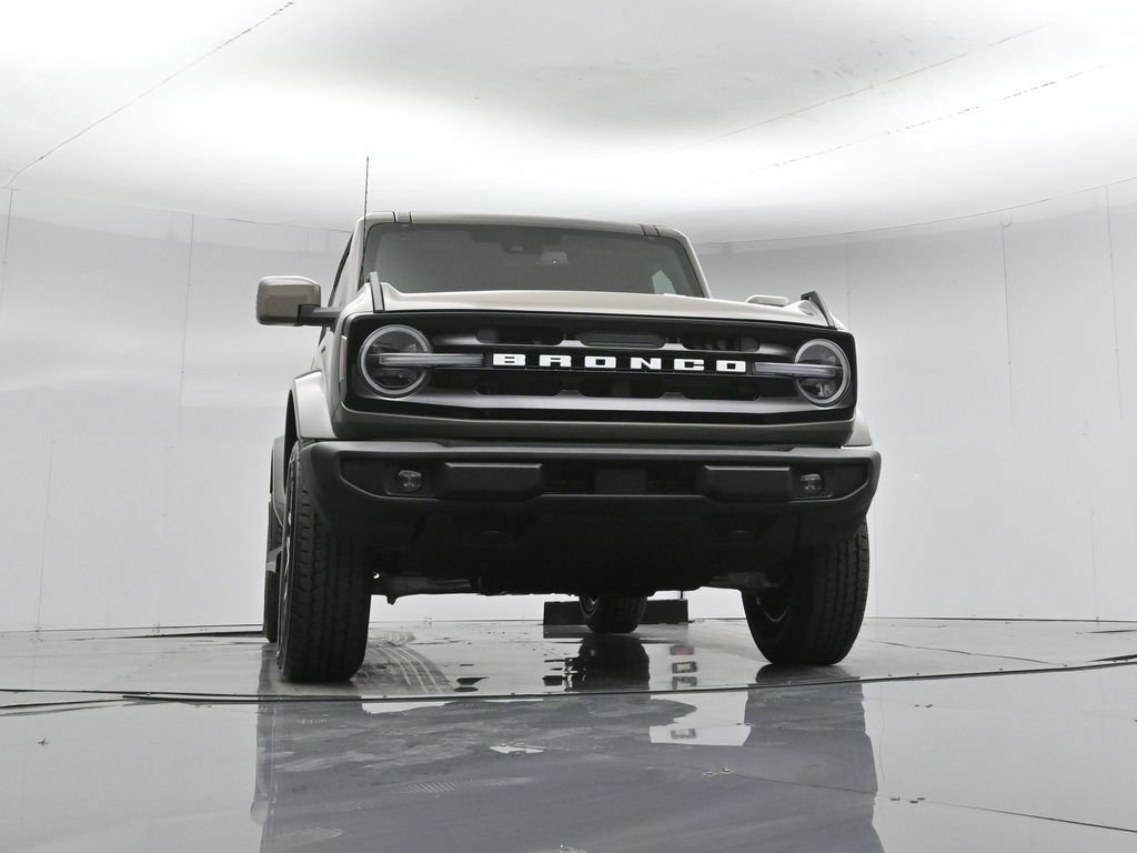 Certified 2026 Ford Bronco Outer Banks AWD/4WD image 55