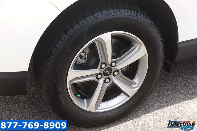Certified 2024 Ford Edge SEL w/ Convenience Package AWD/4WD image 7