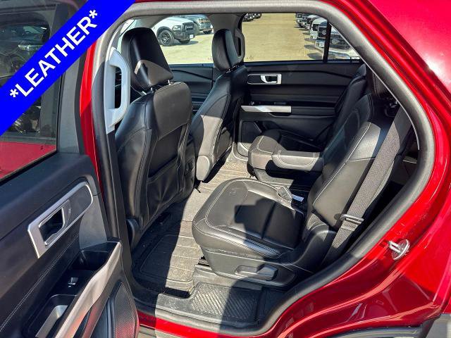 Certified 2023 Ford Explorer XLT w/ Equipment Group 202A RWD image 6