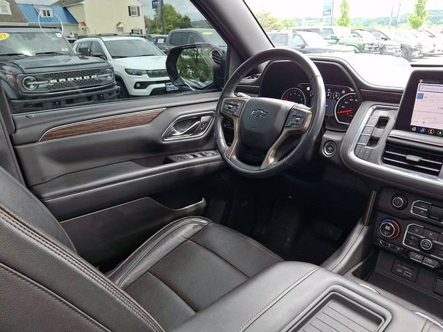Used 2021 Chevrolet Suburban High Country AWD/4WD image 20
