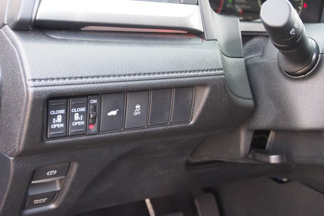 Used 2025 Honda Odyssey Sport-L image 24