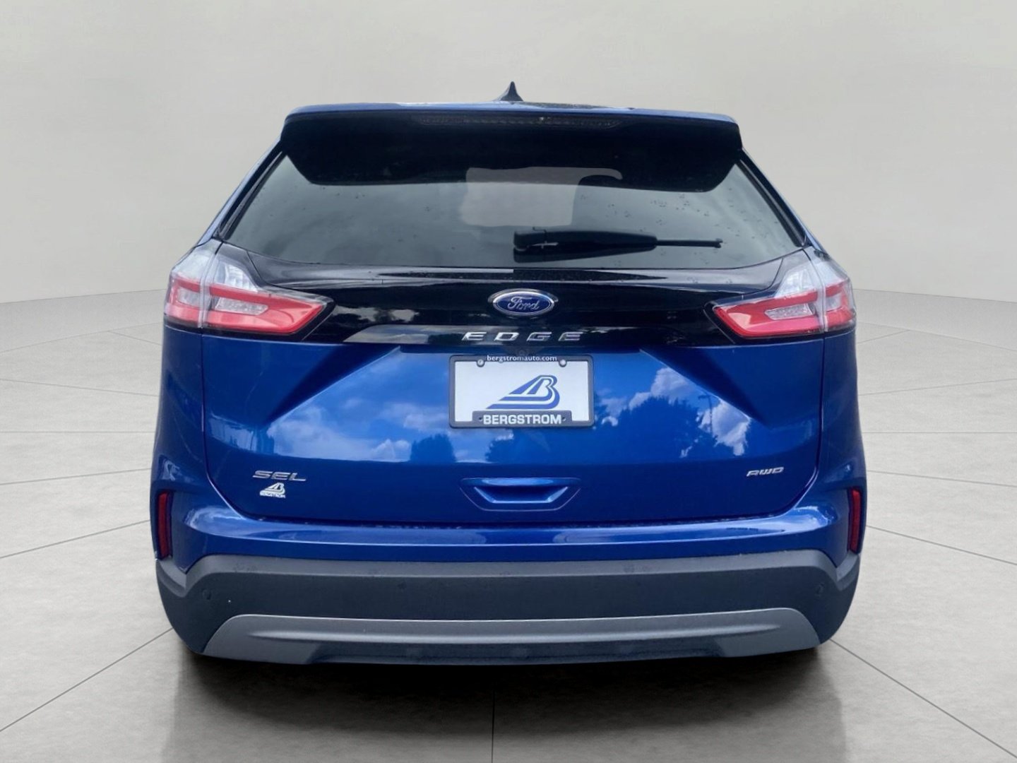 Certified 2024 Ford Edge SEL w/ Convenience Package AWD/4WD image 11