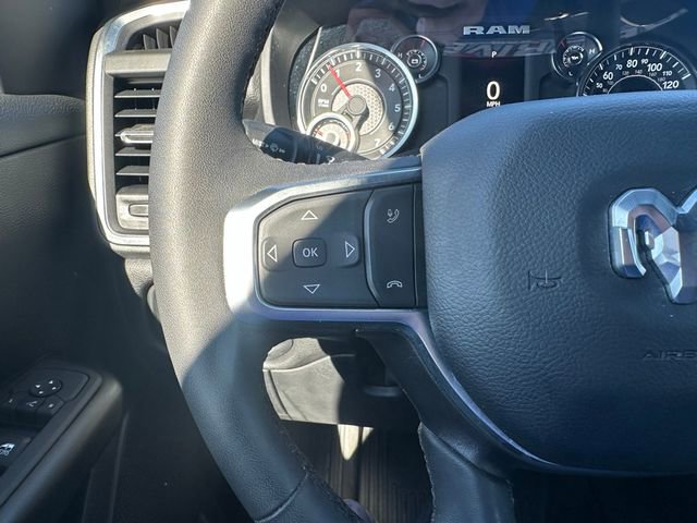 Used 2025 RAM 1500 Big Horn AWD/4WD image 7