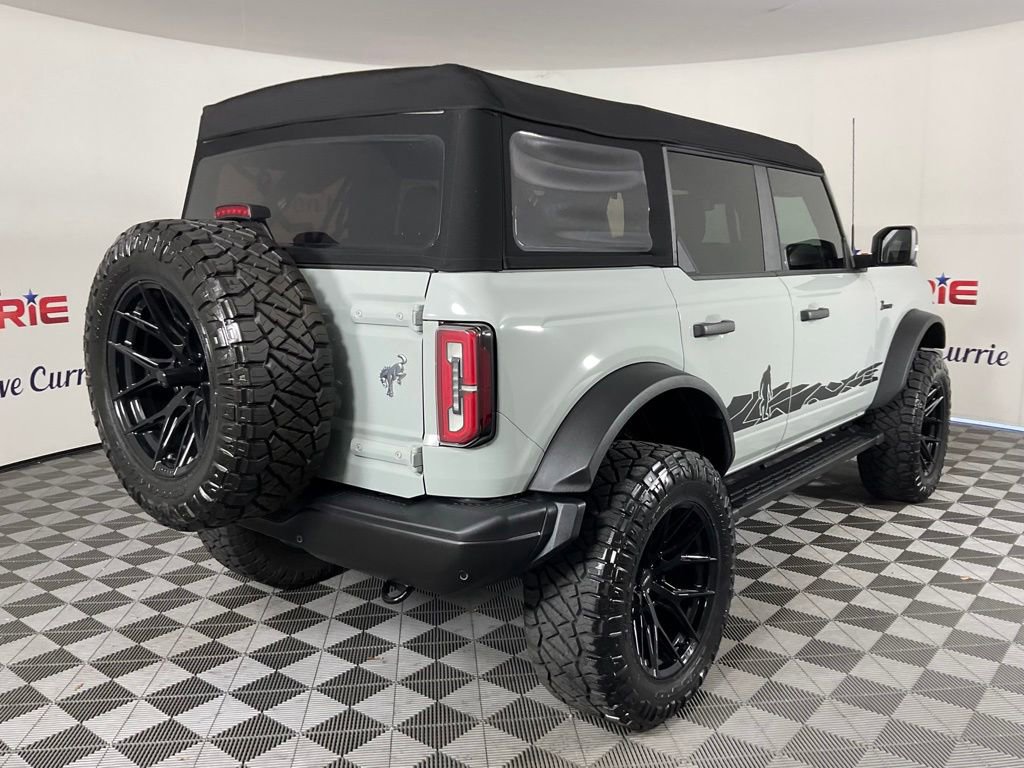Certified 2023 Ford Bronco Badlands w/ Sasquatch Package AWD/4WD image 3