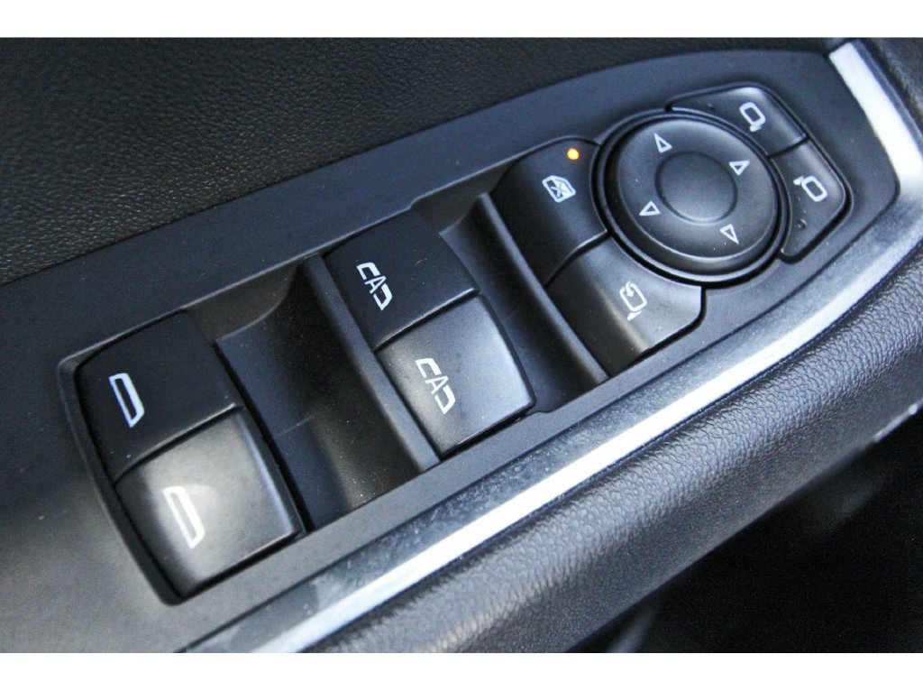 Used 2025 Chevrolet Silverado 1500 LTZ AWD/4WD image 21