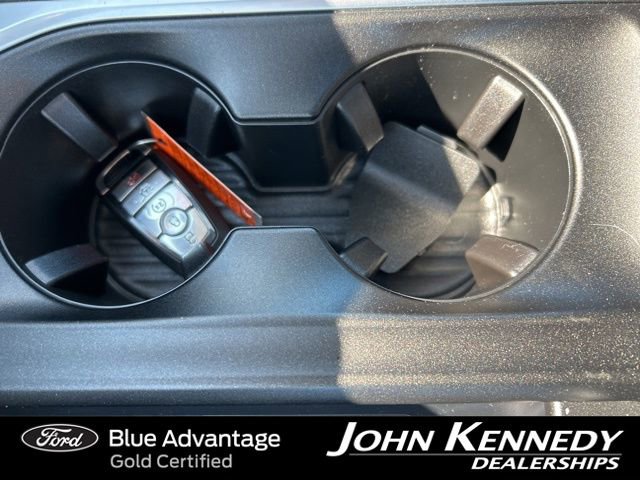 Certified 2025 Ford Expedition Active AWD/4WD image 36