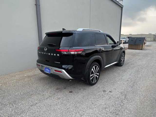 Used 2024 Nissan Pathfinder Platinum w/ Cargo Package FWD image 3