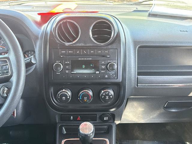 Used 2017 Jeep Patriot Sport FWD image 11