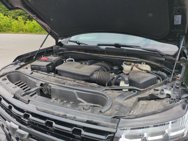 Used 2023 Chevrolet Tahoe Z71 w/ Luxury Package AWD/4WD image 40