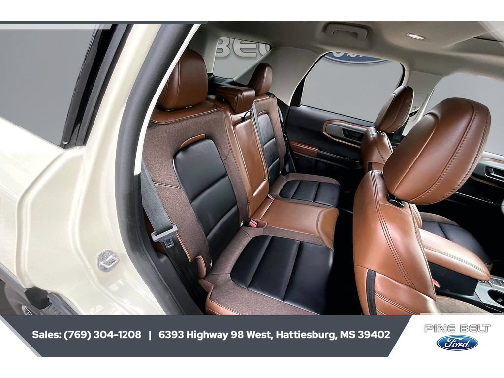 Certified 2025 Ford Bronco Sport Outer Banks w/ Outer Banks Tech Package+ AWD/4WD image 20