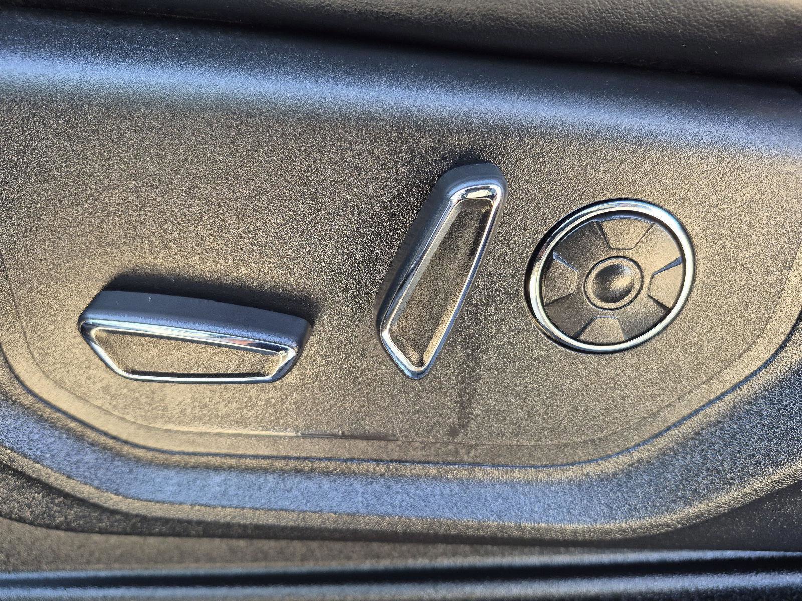 Certified 2018 Ford F350 Platinum w/ Platinum Ultimate Package image 17