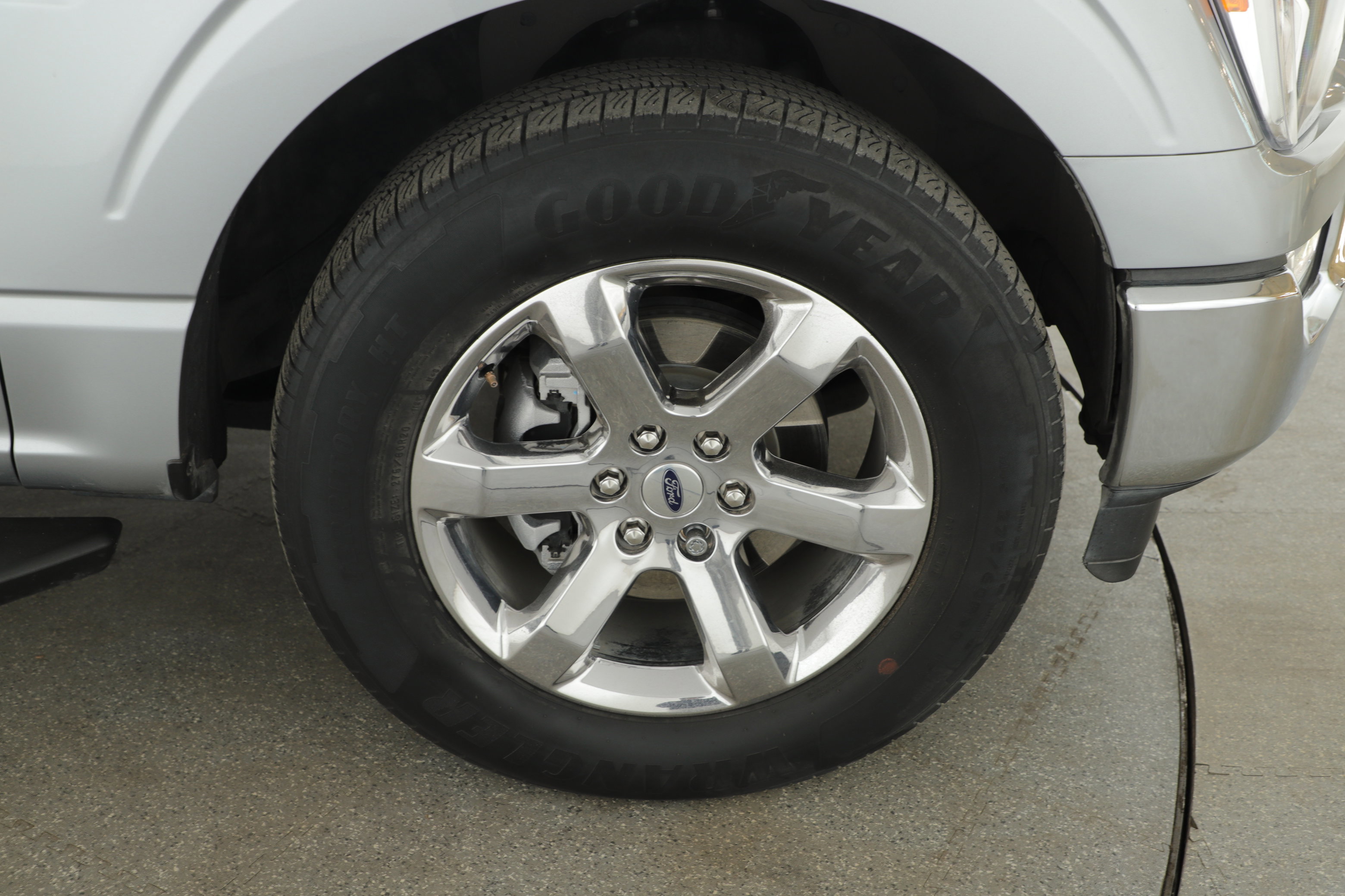 Certified 2022 Ford F150 XLT w/ Equipment Group 302A High image 5