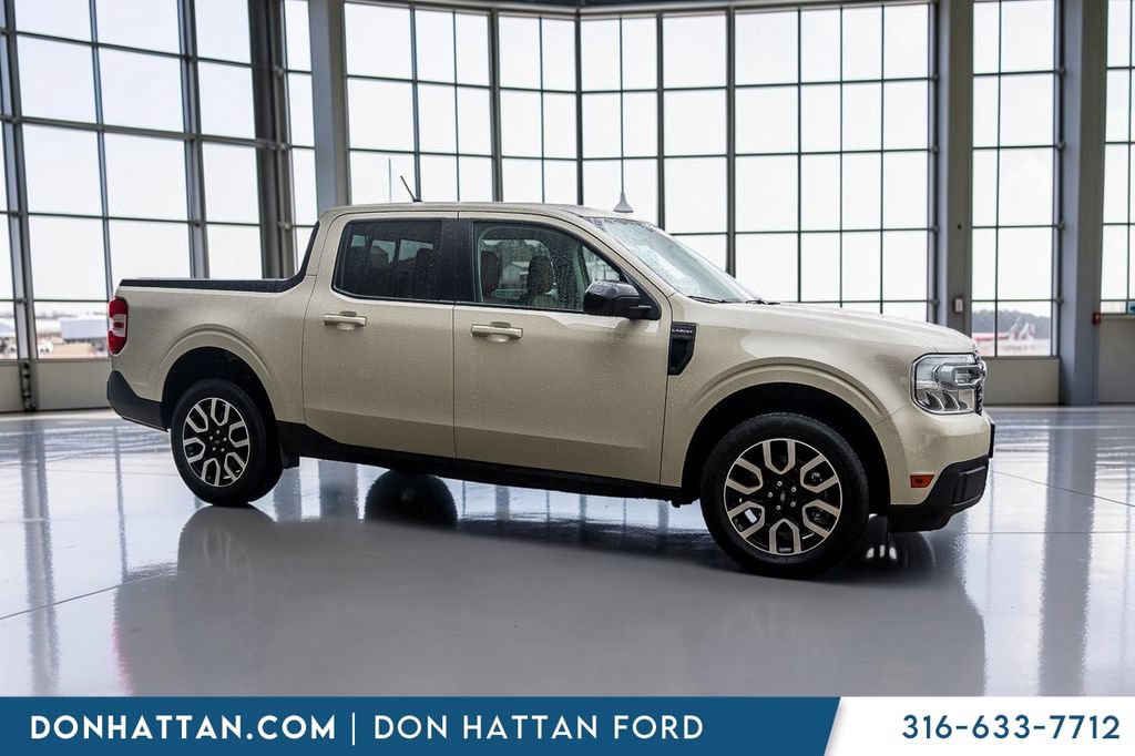 Certified 2024 Ford Maverick Lariat FWD image 30