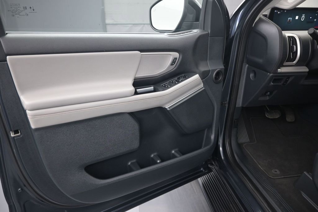 Certified 2025 Ford Expedition Max Active RWD image 17