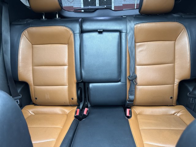 Used 2019 Chevrolet Equinox LT w/ Sun & Navigation Package FWD image 16