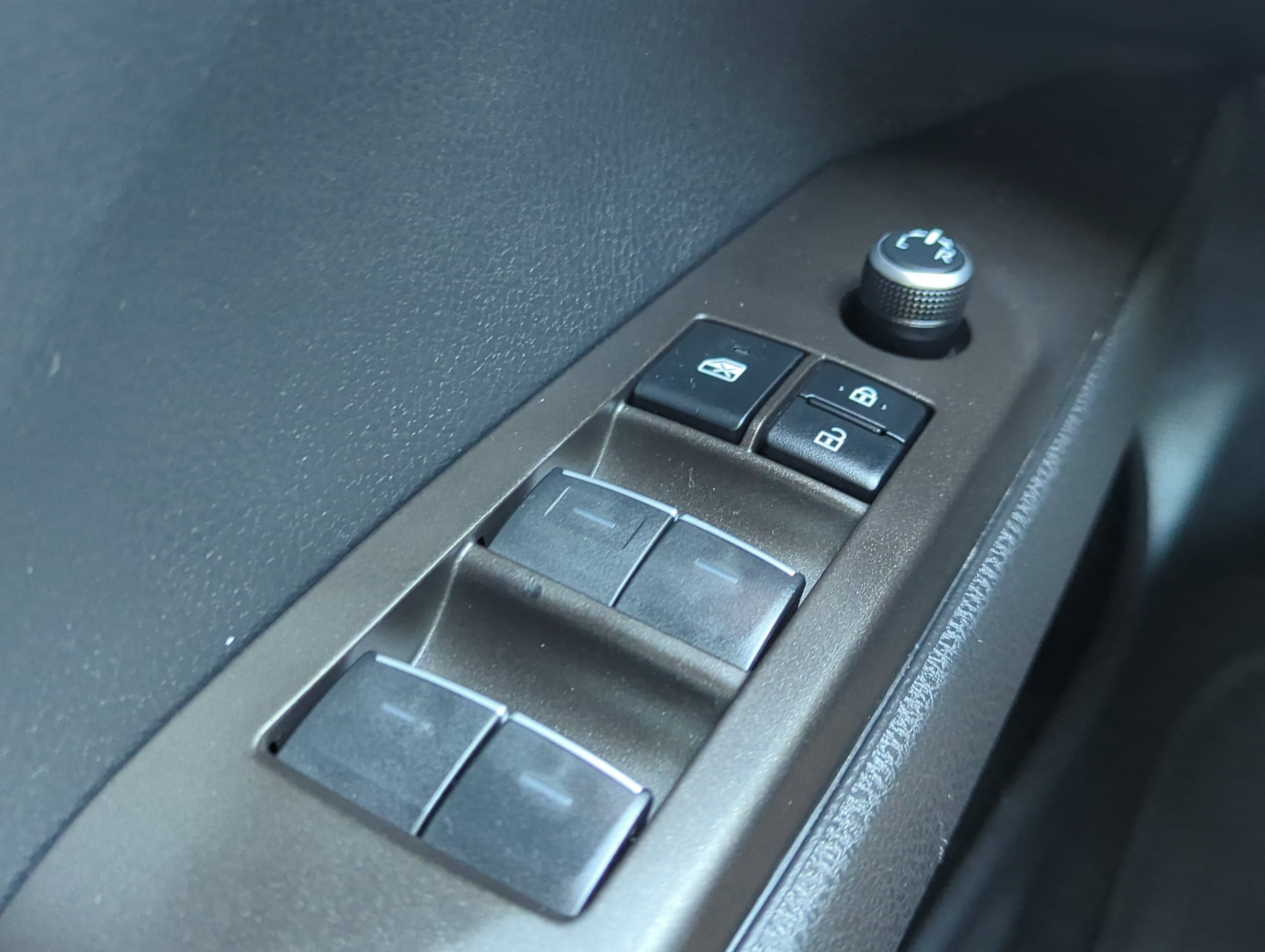 Used 2022 Toyota Camry XSE FWD image 21