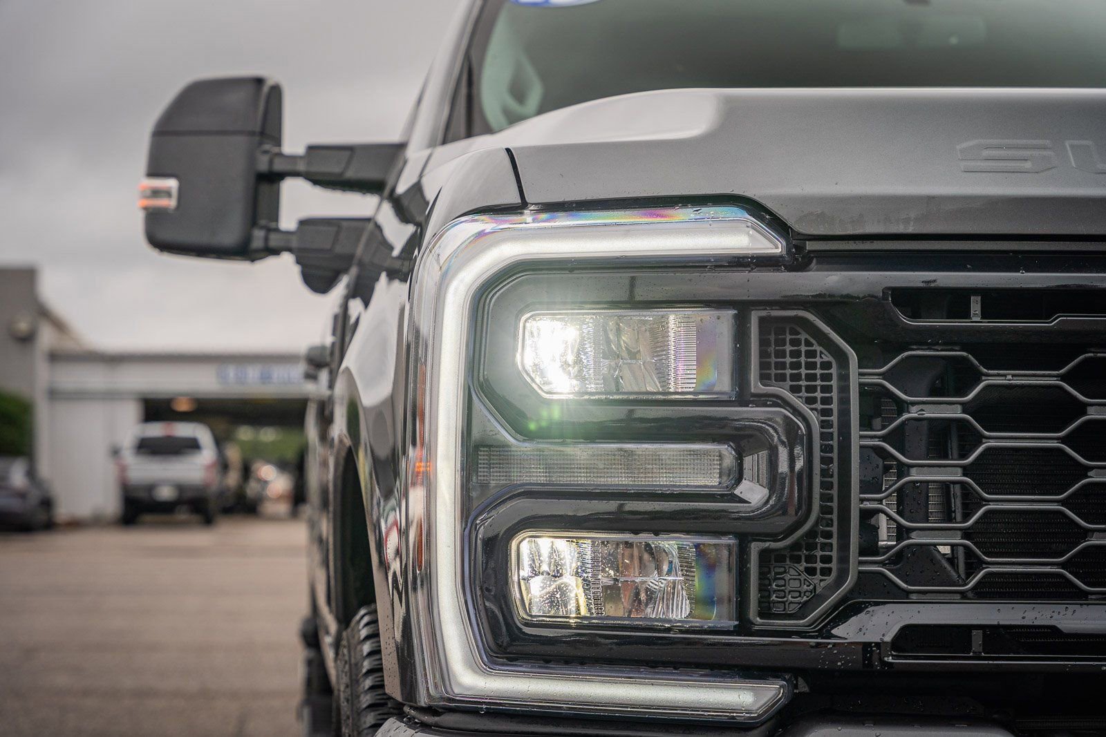 Certified 2025 Ford F250 Lariat w/ Black Appearance Package image 10